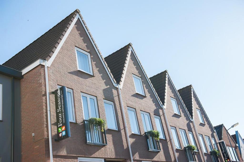 Apartments Four Seasons Zuiderstraat Egmond aan Zee Exterior photo